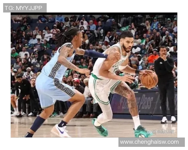 今天热火与凯尔特人激战正酣谁能在季后赛中占据先机分析与预测